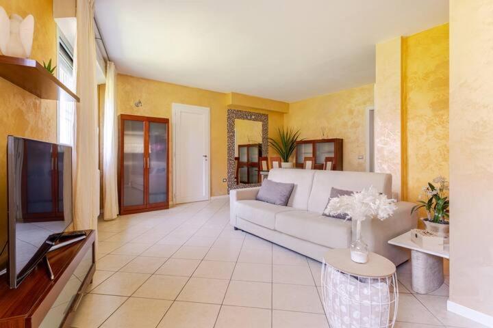 A Casa Minerva Appartement Rimini Buitenkant foto